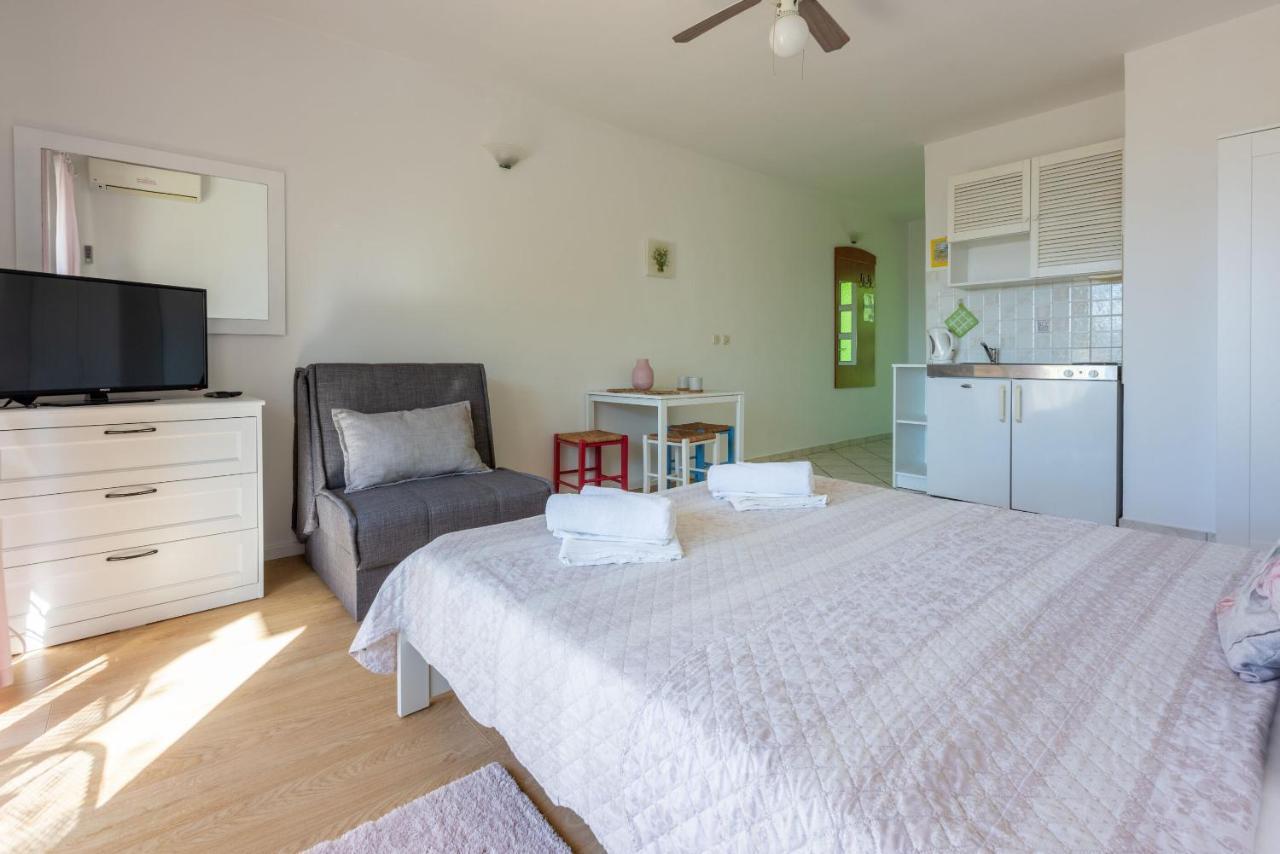 Apartments Neno ツリクヴェニツァ エクステリア 写真
